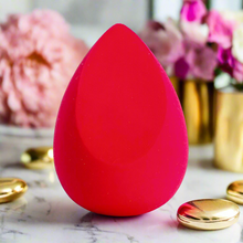 Load image into Gallery viewer, Waterdrop Blending Sponge with side cut