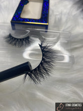Load image into Gallery viewer, Luminary Lash Xtina Cosmetics