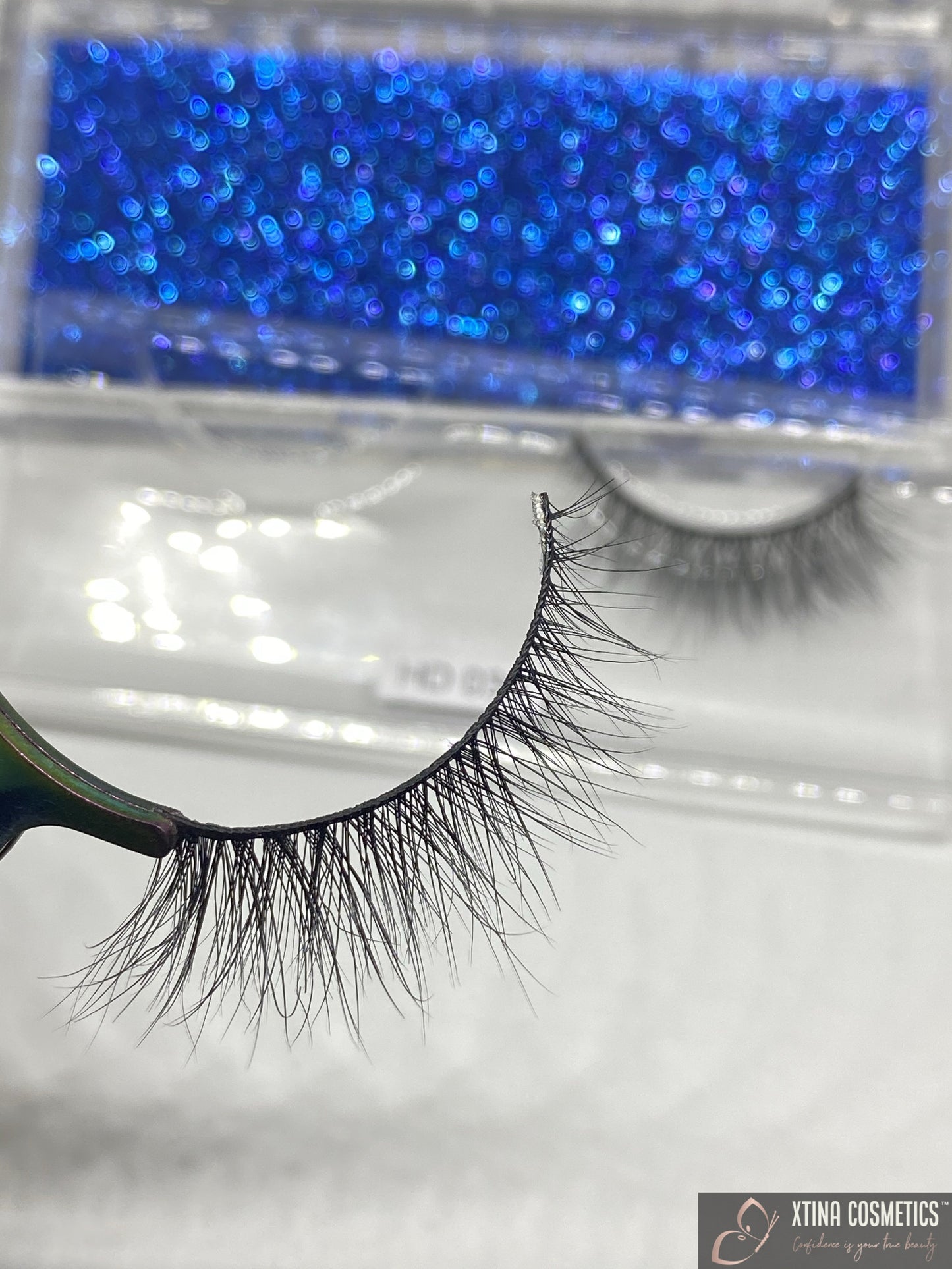 Arii Lash Xtina Cosmetics