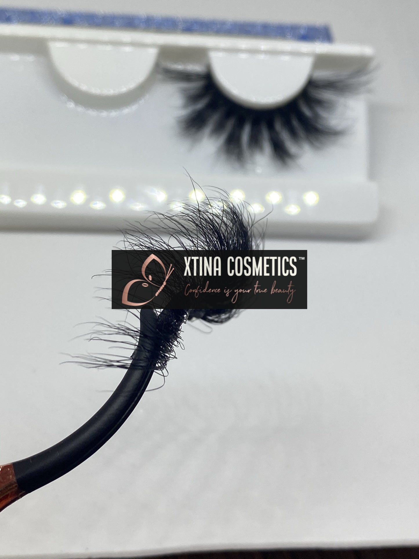 Tóxica Lash Xtina Cosmetics