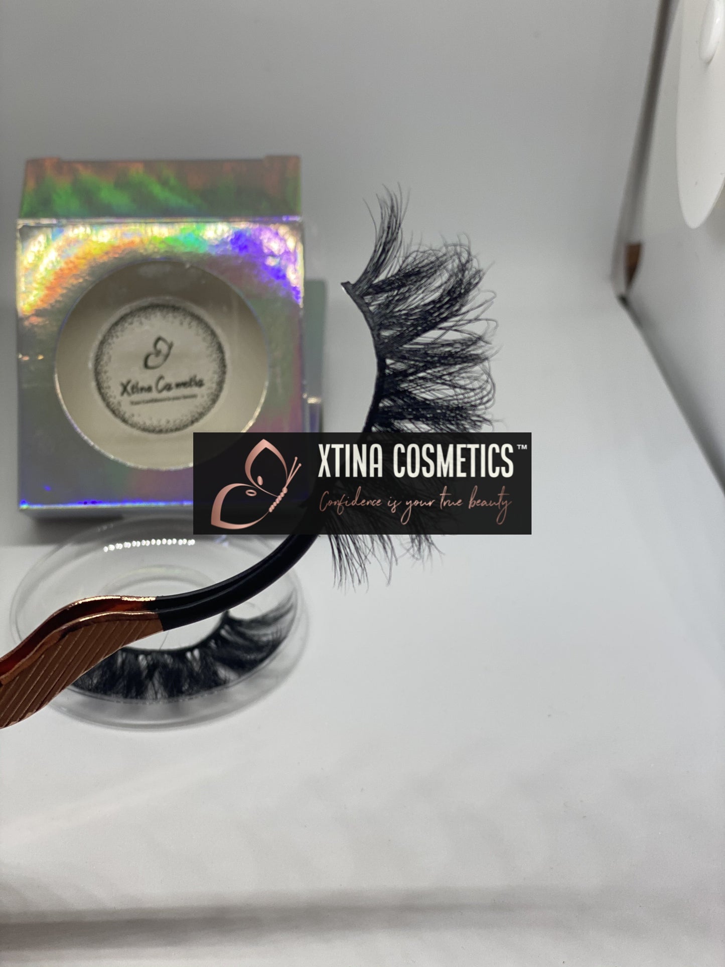 Yani Lash Xtina Cosmetics
